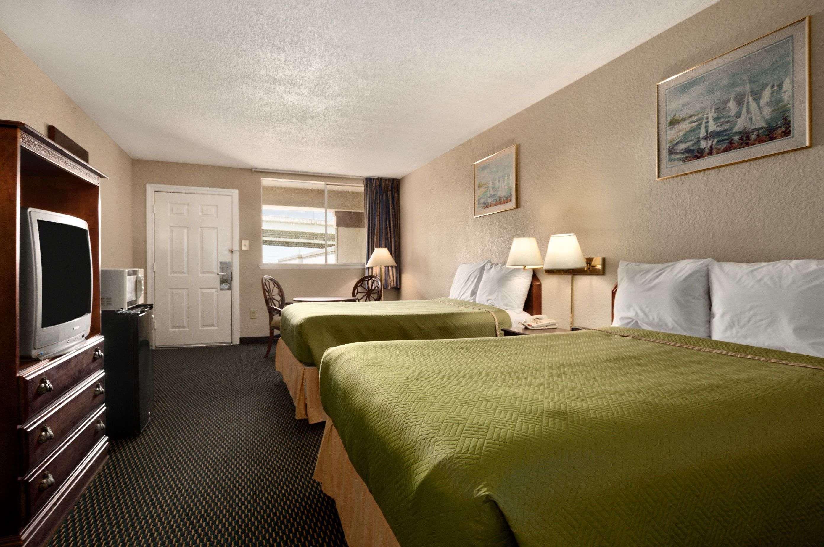 Travelodge By Wyndham New Orleans Harvey Hotel Exteriér fotografie