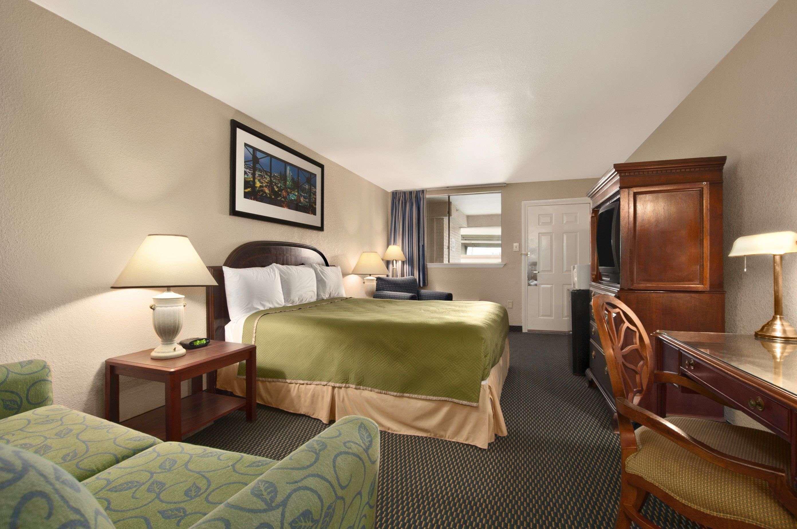 Travelodge By Wyndham New Orleans Harvey Hotel Exteriér fotografie
